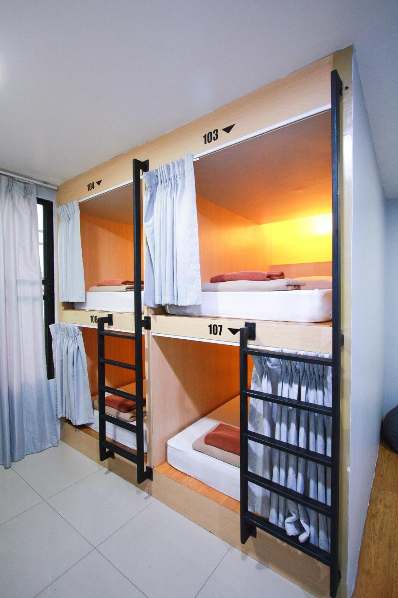 18 Coins Budget Hotel Pattaya Cameră foto